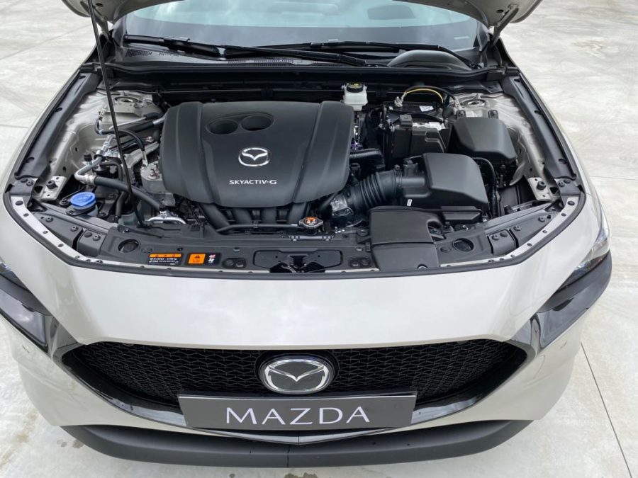 Mazda 3 HB 2.0 Skyactiv-G HOMURA 3