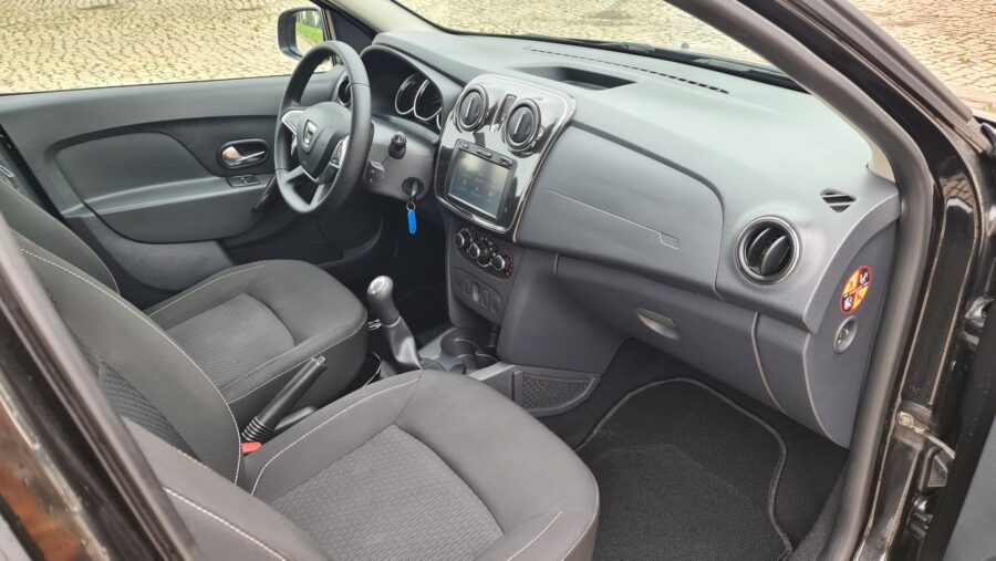 Dacia Sandero 0.9 TCe Comfort 10